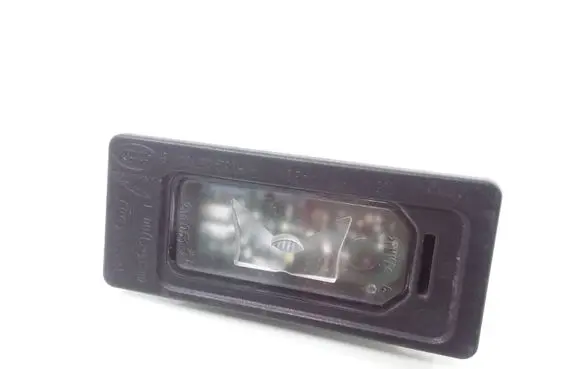 Land Rover Defender Number plate light HY3213B627AB