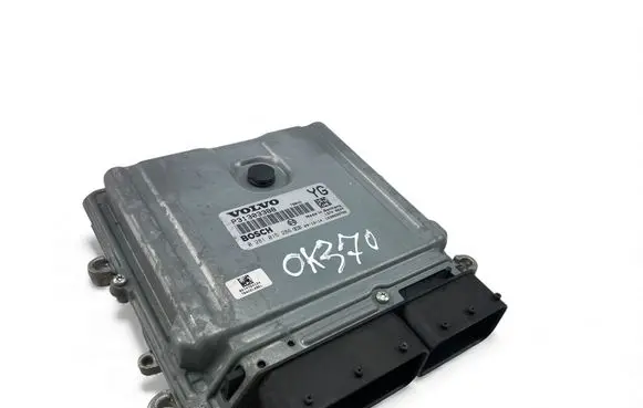 Volvo XC60 Engine control unit/module ECU P31303388 0281015286