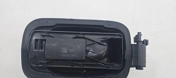 BMW 3 G20 G21 Fuel tank cap 14290410