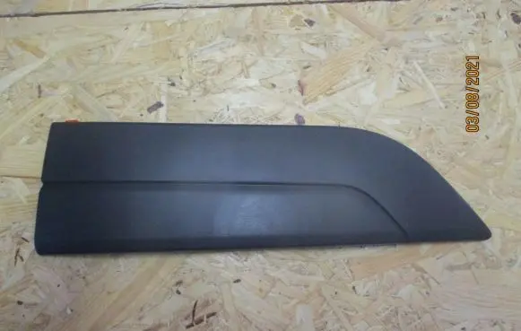 Iveco Daily 6th gen Front bumper splitter molding 5801847137