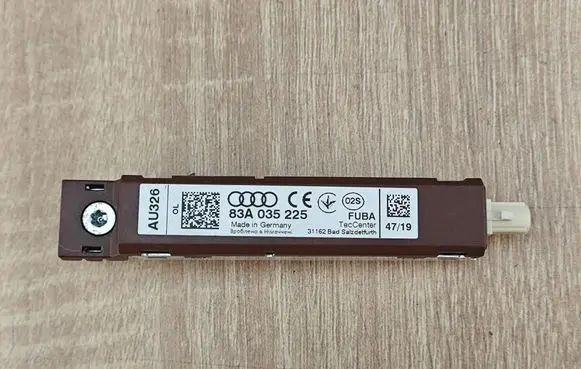 Audi Q3 F3 Other devices 83A035225