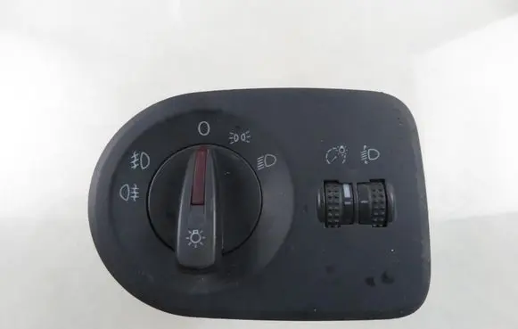 Light switch