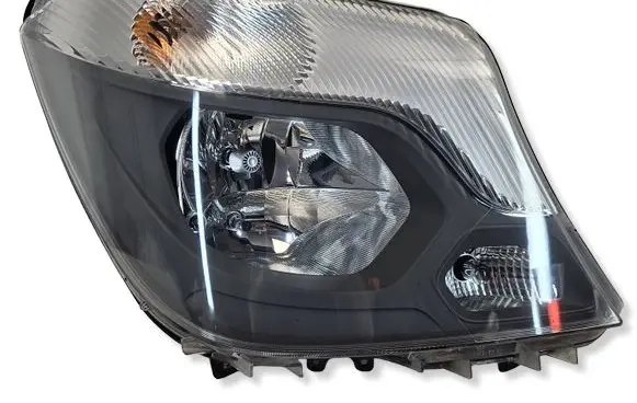 Mercedes-Benz Sprinter W906 Headlight/headlamp 90682024614CAR 9068202461