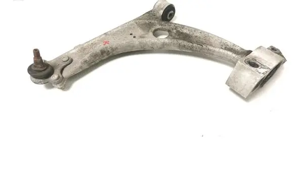 Volkswagen Tiguan Front lower control arm/wishbone 