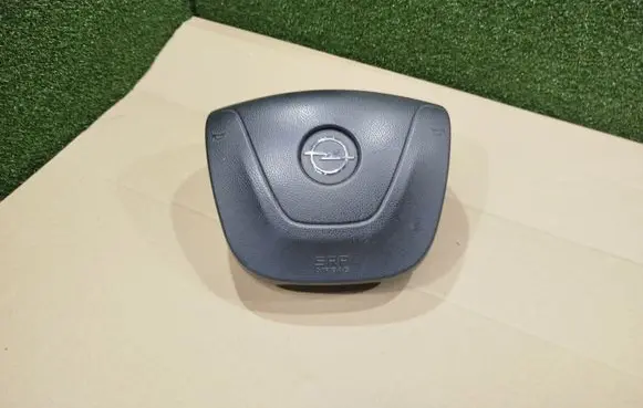 Opel Movano B Steering wheel airbag 985706127R 34116560E