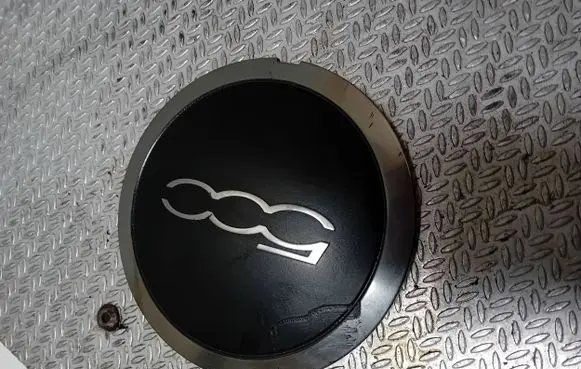 Fiat 500E Original wheel cap D519