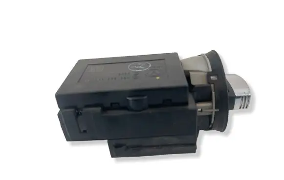 Volkswagen PASSAT B6 Ignition lock 3C0905843Q