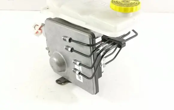 Jeep Grand Cherokee WL Master brake cylinder 68545852AB