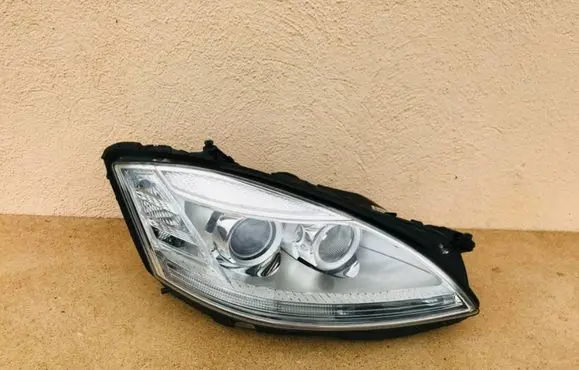 Mercedes-Benz S W221 Headlight/headlamp A2218204859 LE08A6186 0301252272