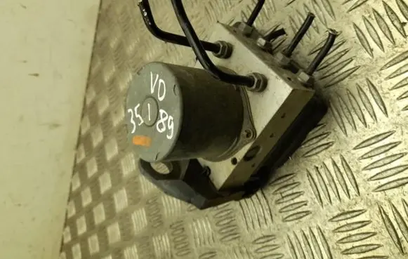 Volkswagen Polo VI ABS Pump 2Q0614517AD