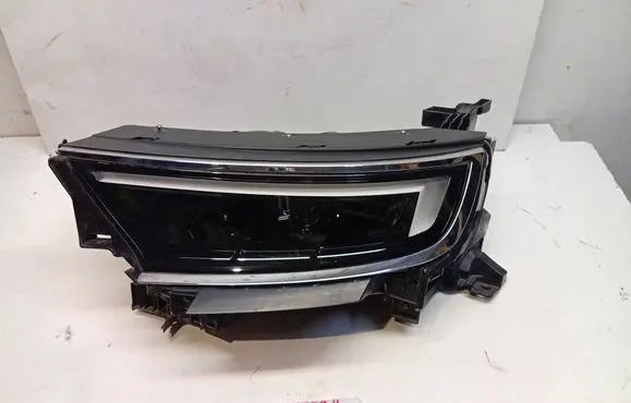 Opel Mokka B Headlight/headlamp 9834008280 368158932