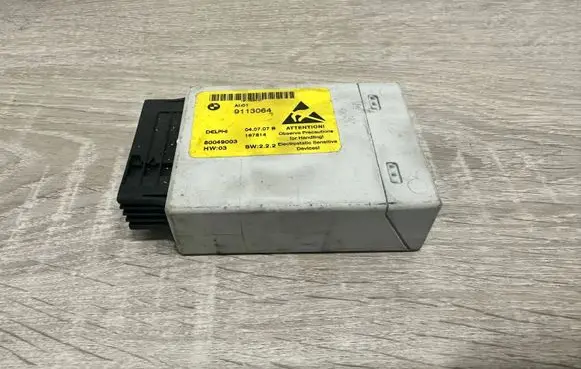BMW 5 E60 E61 Center console control module 9113064 80049003 167814
