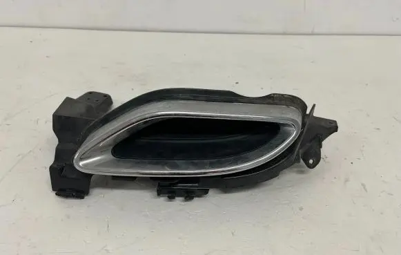 Rear bumper corner part panel trim