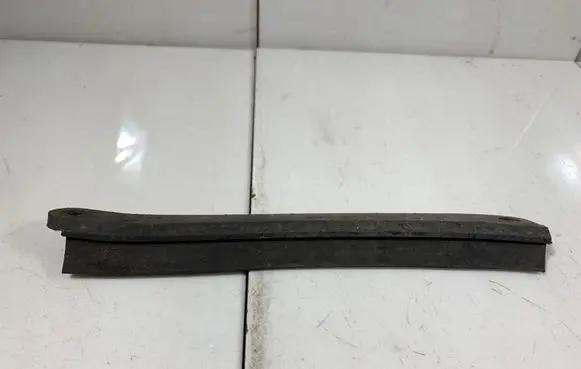 Volkswagen Touran I Front bumper corner part panel trim 1T0807548