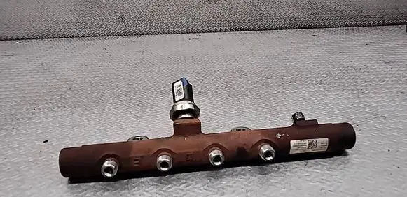 Renault Laguna III Fuel main line pipe H8200296867