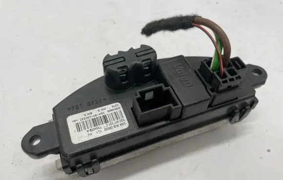 Audi A3 S3 8V Heater blower fan relay 5Q0907521C