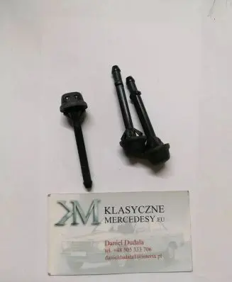 Mercedes-Benz W123 Windshield washer spray nozzle 1238600247