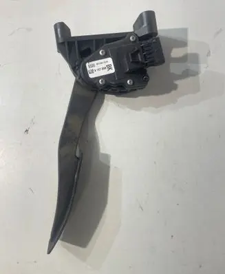 Opel Astra H Accelerator throttle pedal 6PV00811200 9157998