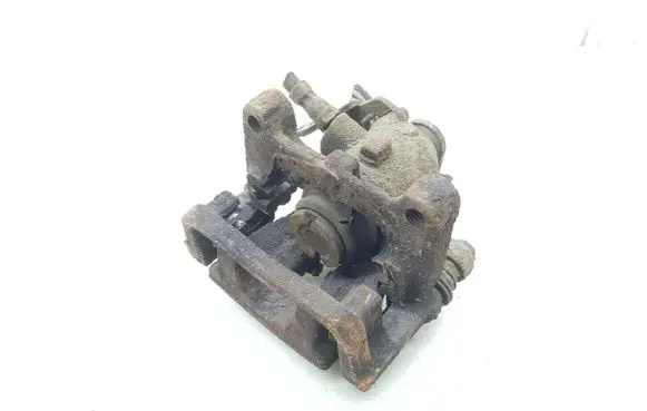 Ford Kuga I Rear brake caliper