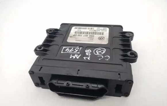 Volkswagen PASSAT CC Gearbox control unit/module 09G927750GP
