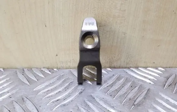 Fuel Injector clamp holder