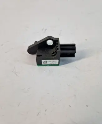 Volkswagen Tiguan Airbag deployment crash/impact sensor 391229