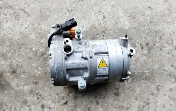 KIA Xceed Air conditioning (A/C) compressor (pump) 97701G2800