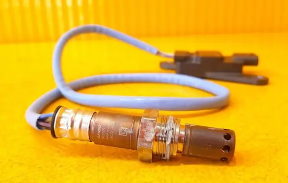 Mercedes-Benz S W223 Lambda probe sensor A0009059716