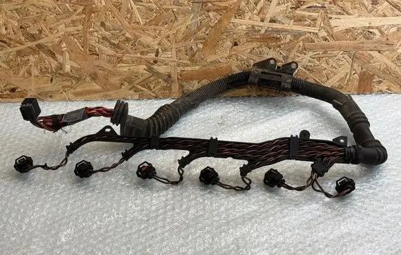 BMW 5 E39 Fuel injector wires 224941902 2249419