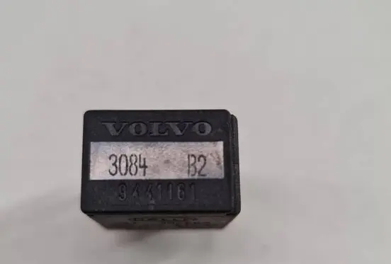 Volvo V70 Other relay 9441161 4RD00781400