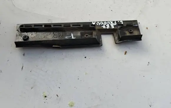 BMW 1 E81 E87 Sill supporting ledge 
