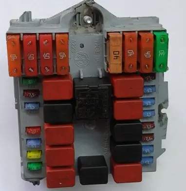 Peugeot Boxer Fuse module 1388601080