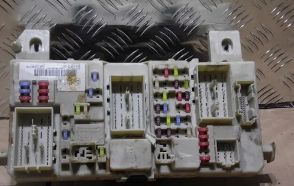 Ford Focus Fuse box set 3453