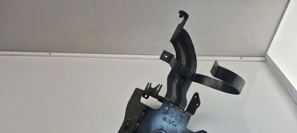 Audi A6 S6 C6 4F ABS pump bracket 4F0614119H