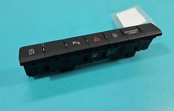 Skoda Karoq Hazard light switch 565927132AK IMPRK1449357