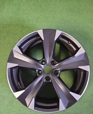 R19 alloy rim