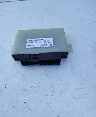 Mercedes-Benz E W213 Reducing agents exhaust control unit A0009007604 A0009011703