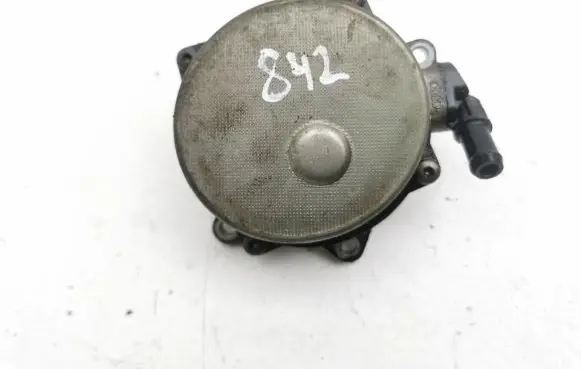 Audi A4 S4 B6 8E 8H Vacuum pump