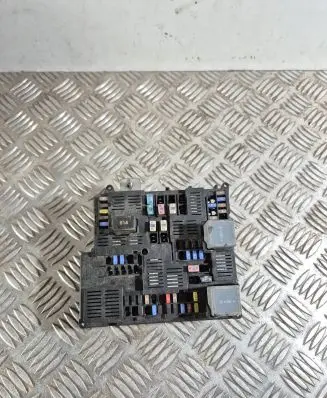 Volvo XC90 Fuse module 31473771