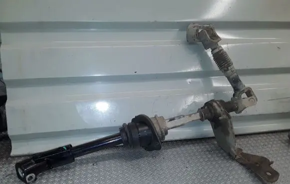 Jeep Grand Cherokee (WK) Steering wheel axle