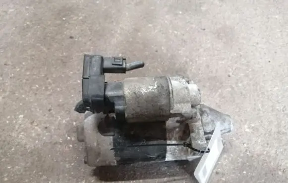 Mazda 323 F Starter motor 2280003381