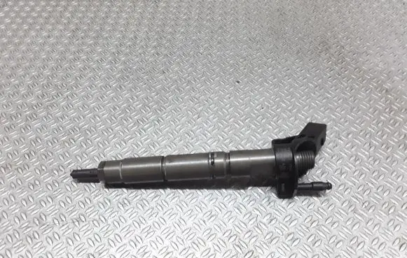 Mercedes-Benz ML W164 Fuel injector A6420700587