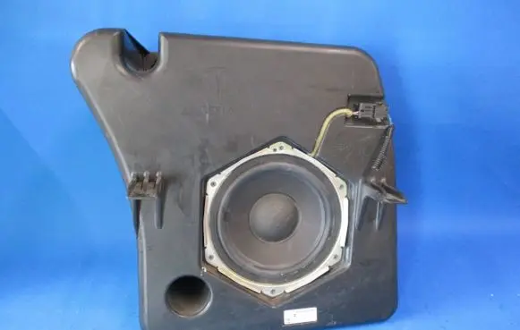 Tesla Model S Subwoofer speaker 104254400A 100032600403 1003260040