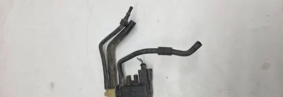 Volkswagen PASSAT B6 Turbo solenoid valve 1K0906627A 70086800