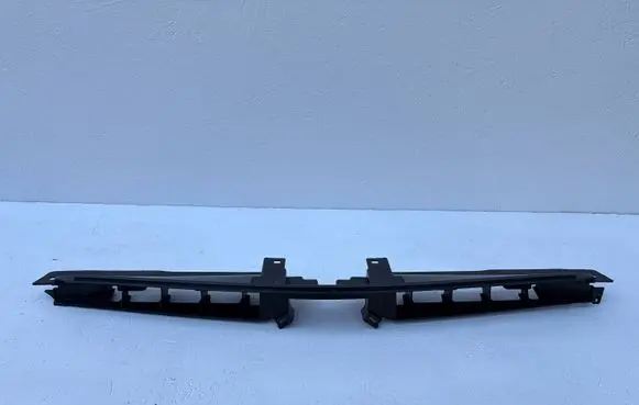 Mercedes-Benz GLE W167 Intercooler air guide/duct channel A1678859111