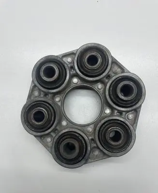 BMW 6 F12 F13 Rear prop shaft donut coupling/joint 760562905 12110800648 1518004111