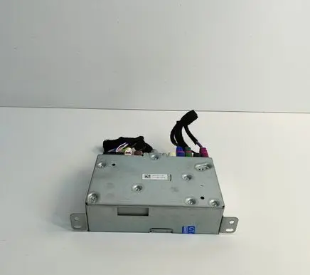 Peugeot 3008 III Radio/CD/DVD/GPS head unit 9869472380