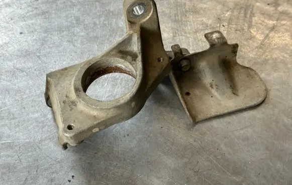 Nissan Qashqai Driveshaft support bearing bracket 