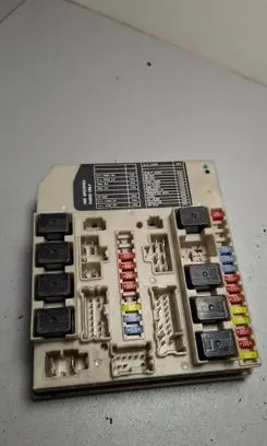 Nissan Note (E11) Fuse box set 284B7AX61A