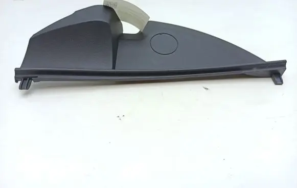 Renault Trafic III (X82) Dashboard side end trim 689211920R 689213743R 93868017